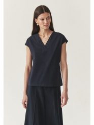TATUUM Koszulka "Navix" w kolorze granatowym rozmiar: XXL. Niebieskie bluzki damskie TATUUM, xxl, bez wzorów, bez kołnierzyka, bez ramiączek. Za 101.94 zł.