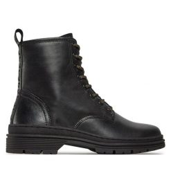 Trapery Tamaris. Czarne trapery damskie Tamaris, bez zapięcia. Za 379.99 zł.