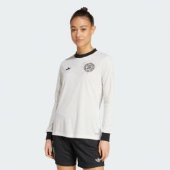 Koszulka Germany Anniversary Long Sleeve. Białe bluzki damskie Adidas, l, bez wzorów, z materiału, bez kołnierzyka, bez ramiączek. Za 499.00 zł.
