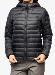 Kurtka puchowa damska Berghaus Seeker MW Down Hoody. Czarne kurtki damskie Berghaus, na zimę, xl, bez wzorów, z materiału, bez kaptura. Za 852.49 zł.