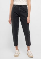 MUSTANG CHARLOTTE TAPERED DAMSKIE SPODNIE JEANSOWE JEANSY DŻINSY DENIM BLACK 1015572 4000 841. Czarne jeansy damskie Mustang. Za 219.99 zł.