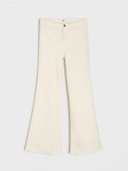 Jeansy flare - kremowy. Białe jeansy damskie Sinsay. Za 69.99 zł.