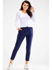 Awama Spodnie w kolorze granatowym rozmiar: XL. Niebieskie spodnie materiałowe damskie Awama, bez wzorów, z materiału. Za 127.99 zł.