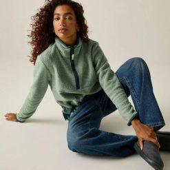 Damska bluza polarowa Frankie Borg Half Zip. Niebieskie bluzy damskie Regatta, bez wzorów, z materiału, bez kaptura. Za 257.50 zł.