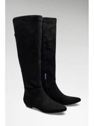 Guess Kozaki 185190 Czarny. Czarne kozaki damskie Guess, bez obcasa, na słupku, bez zapięcia. Za 674.99 zł.