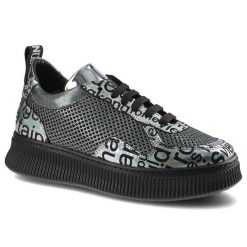 Srebrne Sneakersy Artiker Damskie Stylowe Półbuty. Czarne półbuty damskie Artiker, w ażurowe wzory, ze skóry, bez obcasa, na platformie, bez zapięcia. Za 234.00 zł.