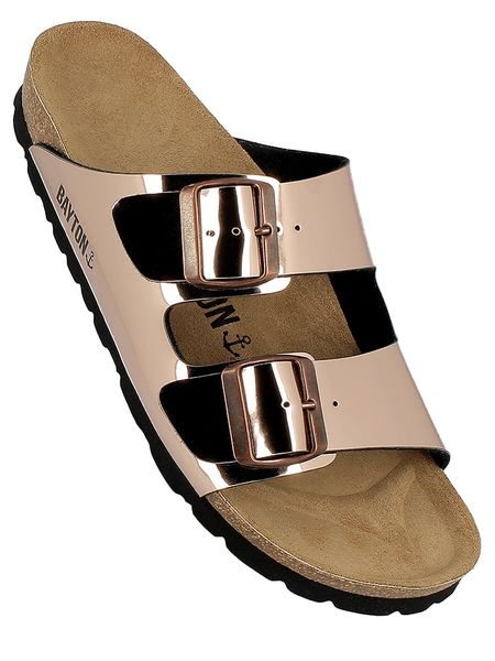 BAYTON Klapki w kolorze miedzianym rozmiar: 40. Brązowe klapki damskie Bayton, bez wzorów, z otwartym noskiem, bez obcasa, bez zapięcia. Za 114.44 zł.