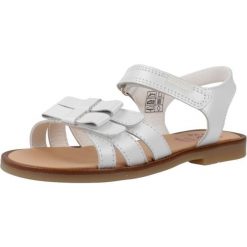 Sandały Pablosky Model 438908p. Białe sandały damskie Pablosky, bez wzorów, ze skóry, bez obcasa, bez zapięcia. Za 245.99 zł.