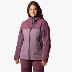 Kurtka narciarska damska Swedemount Lofoten 3L Shell Jacket wodoodporna. Czerwone kurtki damskie SWEDEMOUNT, l, bez wzorów, bez kaptura. Za 899.99 zł.