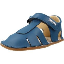 Sandały TITANITOS L560 ALBERTIC Niebieski. Niebieskie sandały damskie TITANITOS, bez wzorów, ze skóry, bez obcasa, bez zapięcia. Za 174.99 zł.
