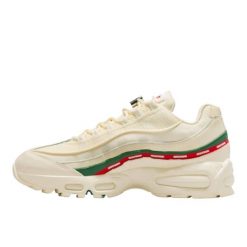 Nike Air Max 95 SP Undefeated Sail. Brązowe spodnie materiałowe dziewczęce Nike, bez wzorów. Za 1,366.31 zł.