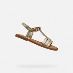 Sandały GEOX J SANDAL KARLY Złoty. Szare sandały damskie Geox, bez wzorów, ze skóry, bez obcasa, bez zapięcia. Za 225.99 zł.