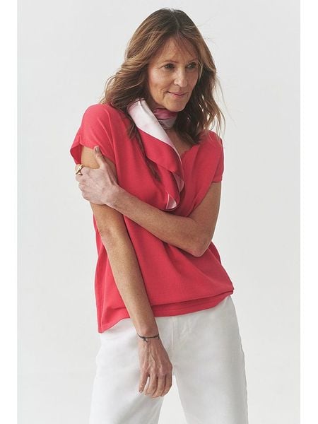 TATUUM Koszulka w kolorze różowym rozmiar: M. Różowe koszulki damskie TATUUM, m, bez wzorów, bez kołnierzyka, bez ramiączek. Za 113.36 zł.