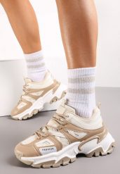 Beżowe Sneakersy na Tłoczonej Podeszwie Zdobione Licznymi Wstawkami Nilrocis. Brązowe obuwie sportowe damskie Renee, z jeansu, bez zapięcia. Za 119.99 zł.