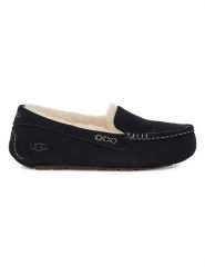 UGG Mokasyny "Ansley" w kolorze czarnym ze skóry jagnięcej rozmiar: 41. Czarne mokasyny damskie Ugg, ze skóry, bez obcasa. Za 484.31 zł.