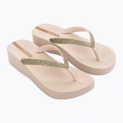 Japonki damskie Ipanema Mesh Chic Plat. Brązowe klapki damskie Ipanema, bez wzorów, z gumy, bez obcasa, bez zapięcia. Za 94.99 zł.
