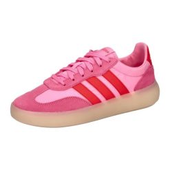 Buty ADIDAS BARREDA DECODE Rose. Czerwone obuwie trekkingowe damskie Adidas, ze skóry, bez zapięcia. Za 295.00 zł.