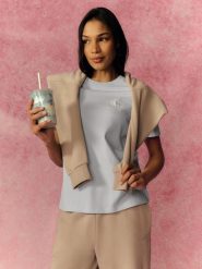 4F T-shirt relaxed z nadrukiem damski - niebieski XL. Niebieskie t-shirty damskie 4F, xl, bez wzorów, z bawełny, bez kołnierzyka. Za 69.99 zł.