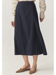 TATUUM Spódnica w kolorze granatowym rozmiar: 38. Niebieskie spódnice damskie TATUUM, bez wzorów, midi. Za 178.79 zł.