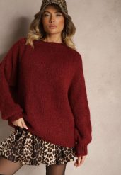 Bordowy Klasyczny Sweter z Wełną i Wiskozą o Luźnym Kroju Omethea. Czerwone swetry klasyczne damskie Renee, z jeansu, bez kołnierzyka. Za 169.99 zł.