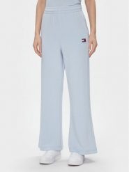 Tommy Jeans Spodnie dresowe DW0DW17312 Błękitny Wide Leg. Niebieskie spodnie dresowe damskie Tommy Jeans, l, bez wzorów, z dresówki. Za 519.99 zł.