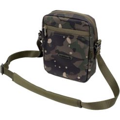 Saszetka Toreba Wędkarska Trakker Nxc Camo Essentials Bag. Zielone nerki i saszetki damskie TRAKKER, bez wzorów. Za 129.99 zł.