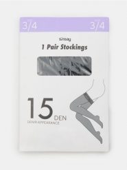 Zakolanówki z ozdobną koronką - czarny. Czarne pończochy i pasy Sinsay, bez wzorów, z koronki. Za 12.99 zł.