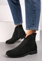 Czarne Płaskie Botki Ażurowe w Stylu Boho Revalira. Czarne botki damskie Born2be, z satyny, biznesowe, bez obcasa, na płaskiej podeszwie, bez zapięcia. Za 149.99 zł.