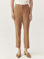 TATUUM Spodnie w kolorze jasnobrązowym rozmiar: 40. Brązowe spodnie materiałowe damskie TATUUM, bez wzorów, z materiału. Za 200.60 zł.