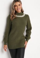 Ciemnozielony Sweterkowy Golf z Ozdobnym Tłoczeniem z Bufiastymi Rękawami i Perełkami Velurion. Zielone golfy damskie Born2be, bez wzorów, z dzianiny, bez ramiączek. Za 64.99 zł.