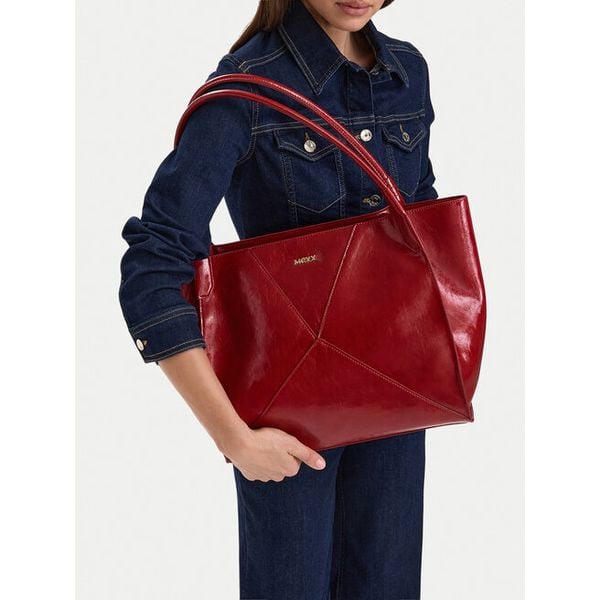 Torebka MEXX. Czerwone shopper bag Mexx, bez wzorów, bez dodatków. Za 229.99 zł.