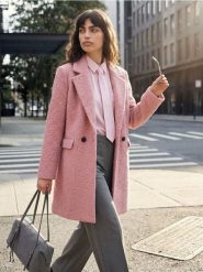 Płaszcz teddy - różowy. Czerwone płaszcze damskie Sinsay, l, bez wzorów, bez kaptura. Za 129.99 zł.