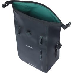 Tylna torba Basil Rivo 15L. Czarne torby sportowe BASIL, bez wzorów, z materiału. Za 335.15 zł.