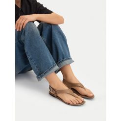 Sandały G-Star. Brązowe sandały damskie G-Star, bez wzorów, bez obcasa, na płaskiej podeszwie, bez zapięcia. Za 154.99 zł.