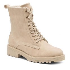 Botki DeeZee. Brązowe botki damskie DeeZee, bez obcasa, na płaskiej podeszwie, bez zapięcia. Za 159.99 zł.