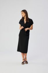 Czarna Midi Ołówkowa Sukienka z Kołnierzem. Czarne sukienki damskie MOE, bez wzorów, z elastanu, bez ramiączek. Za 334.90 zł.