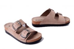 DR. BRINKMANN 700741-08 beige, klapki damskie. Brązowe klapki damskie Dr. Brinkmann, bez wzorów, ze skóry, bez obcasa, bez zapięcia. Za 211.92 zł.