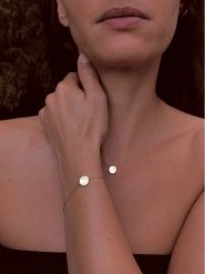 OR Carats Złoty naszyjnik z elementem ozdobnym - dł. 40 cm rozmiar: onesize. Żółte naszyjniki damskie OR Carats, z perłą, złote. Za 1,000.99 zł.