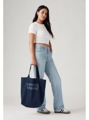 Levi's Shopper bag w kolorze granatowym - 30 x 39 x 14 cm rozmiar: onesize. Niebieskie shopper bag Levi's, bez wzorów, z materiału, bez dodatków. Za 95.92 zł.