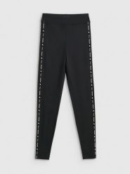 4F Legginsy dzianinowe damskie - czarne S. Czarne legginsy damskie 4F, l, bez wzorów, z dzianiny. Za 99.99 zł.