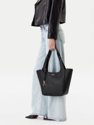 Guess Torebka Calista HWBG73 34220 Czarny. Czarne torebki klasyczne damskie Guess, ze skóry, bez dodatków. Za 449.99 zł.