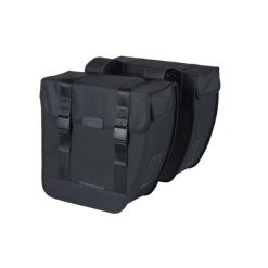 Poliestrowa wodoodporna torba rowerowa z elementami odblaskowymi tour xl Basil. Czarne torby na laptopa BASIL, bez wzorów, z materiału. Za 289.99 zł.