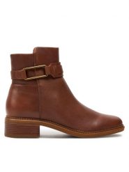Clarks Botki Maye Bella 26179643 Brązowy. Brązowe botki damskie Clarks, ze skóry, bez obcasa, na płaskiej podeszwie, bez zapięcia. Za 499.99 zł.