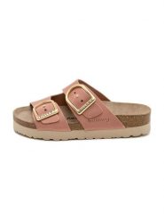 Billowy Skórzane klapki w kolorze jasnoróżowym rozmiar: 42. Różowe klapki damskie Billowy, bez wzorów, z otwartym noskiem, bez obcasa, bez zapięcia. Za 195.99 zł.