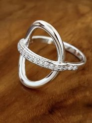 Eclat d'Argent Srebrny pierścionek z cyrkoniami rozmiar: 54. Szare pierścionki damskie Eclat d'Argent, z cyrkonią, srebrne. Za 175.95 zł.