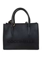 COCCINELLE Skórzana torebka w kolorze czarnym - 26 x 19 x 13 cm rozmiar: onesize. Czarne torebki klasyczne damskie Coccinelle, z materiału, przez ramię, bez dodatków. Za 961.84 zł.