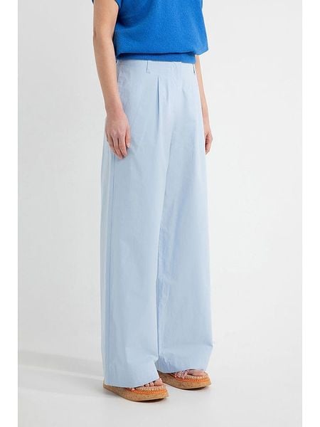 Josephine & Co Spodnie "Dave" w kolorze błękitnym rozmiar: 38. Niebieskie spodnie materiałowe damskie Josephine & Co, bez wzorów, z bawełny. Za 183.59 zł.