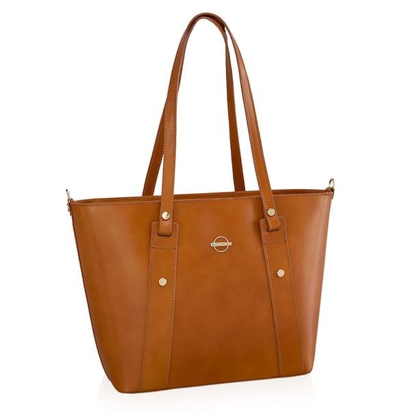 Shopperka skórzana VICTORIA Camelowa BVP-127. Brązowe torebki klasyczne damskie Betlewski, ze skóry, bez dodatków. Za 429.99 zł.