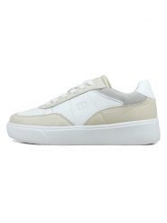 GAP Sneakersy "Cary II Nub" w kolorze biało-beżowym rozmiar: 39. Białe obuwie sportowe damskie GAP, bez zapięcia. Za 127.35 zł.