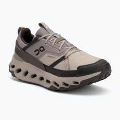 Buty damskie On Cloudhorizon Waterproof. Fioletowe obuwie trekkingowe damskie On, przed kostkę, bez zapięcia. Za 856.25 zł.